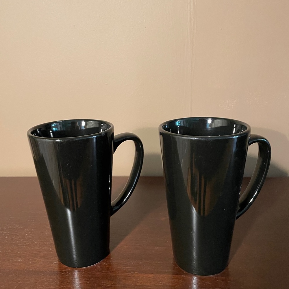 SET OF 2 COFFEE CUPS